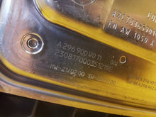 Laden Sie das Bild in den Galerie-Viewer, Frontscheinwerfer Mercedes-Benz A2369060201 LED Rechts Scheinwerfer Headlight SCH5637953319ye