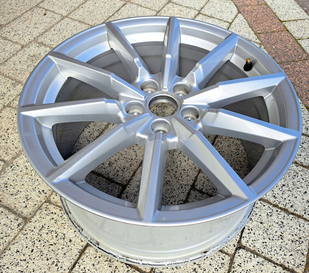 1x Alufelge 18 Zoll 8.5" 5x112 50ET Glanz Silber 8S0601025C Audi Tt Rim Wheel FEL6238092753uj