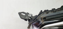 Laden Sie das Bild in den Galerie-Viewer, Frontscheinwerfer Toyota C-Hr Chr 81150F40070 Full LED Links Headlight SCH8931737219sp