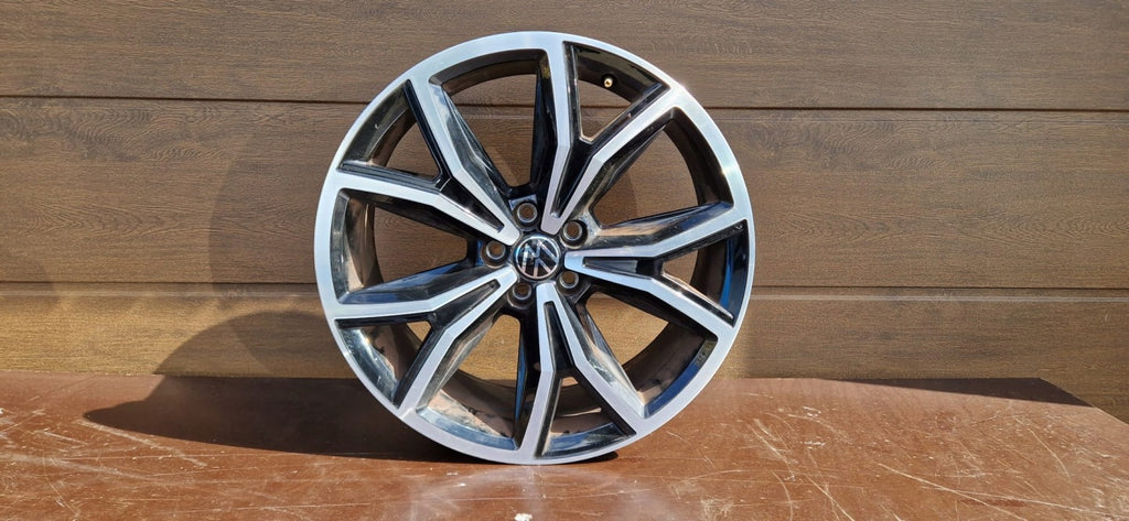 1x Alufelge 18 Zoll 7.0" 5x100 2GM601025P VW T-Cross T Cross Rim Wheel FEL4428924241fl