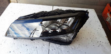 Laden Sie das Bild in den Galerie-Viewer, Frontscheinwerfer Skoda Superb III 3V1941015C Full LED Rechts oder Links
