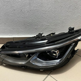 Frontscheinwerfer VW Golf VIII 5H1941035 Links Scheinwerfer Headlight SCH5149316530ln