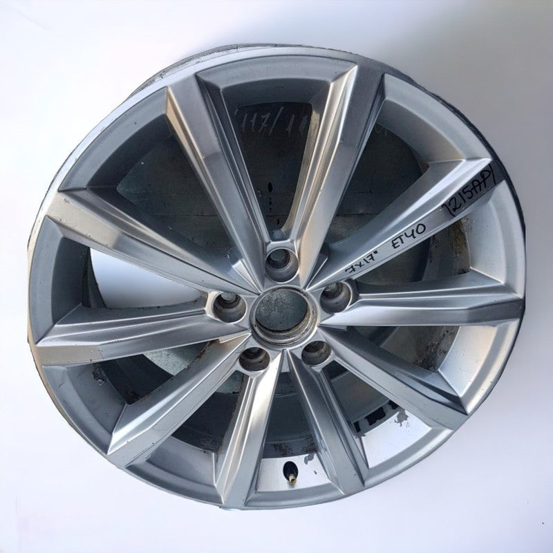 1x Alufelge 17 Zoll 7.0" 5x112 3G0601025D VW Passat B8 Rim Wheel