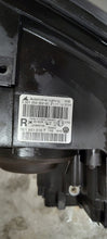 Laden Sie das Bild in den Galerie-Viewer, Frontscheinwerfer VW T5 7E1941016T Rechts Scheinwerfer Headlight SCH3721676526gh