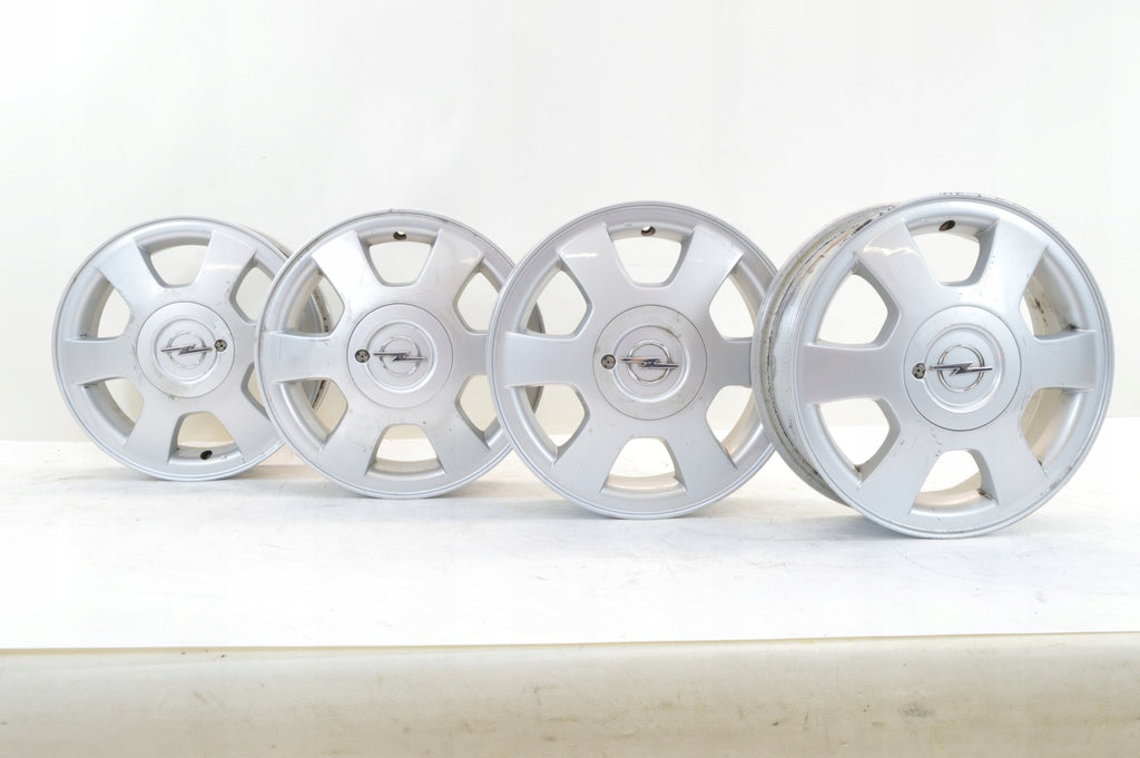 4x Alufelge 14 Zoll 4.5" 4x100 45ET Silber Opel Rim Wheel FEL4627249591sz