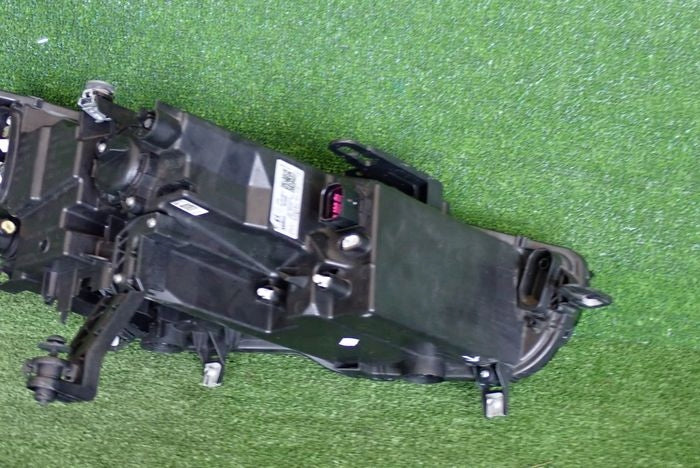 Frontscheinwerfer Seat Tarraco 5FJ941007C Links Scheinwerfer Headlight SCH5011693943ab