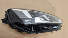 Laden Sie das Bild in den Galerie-Viewer, Frontscheinwerfer Audi A5 8W6941784 Rechts Scheinwerfer Headlight