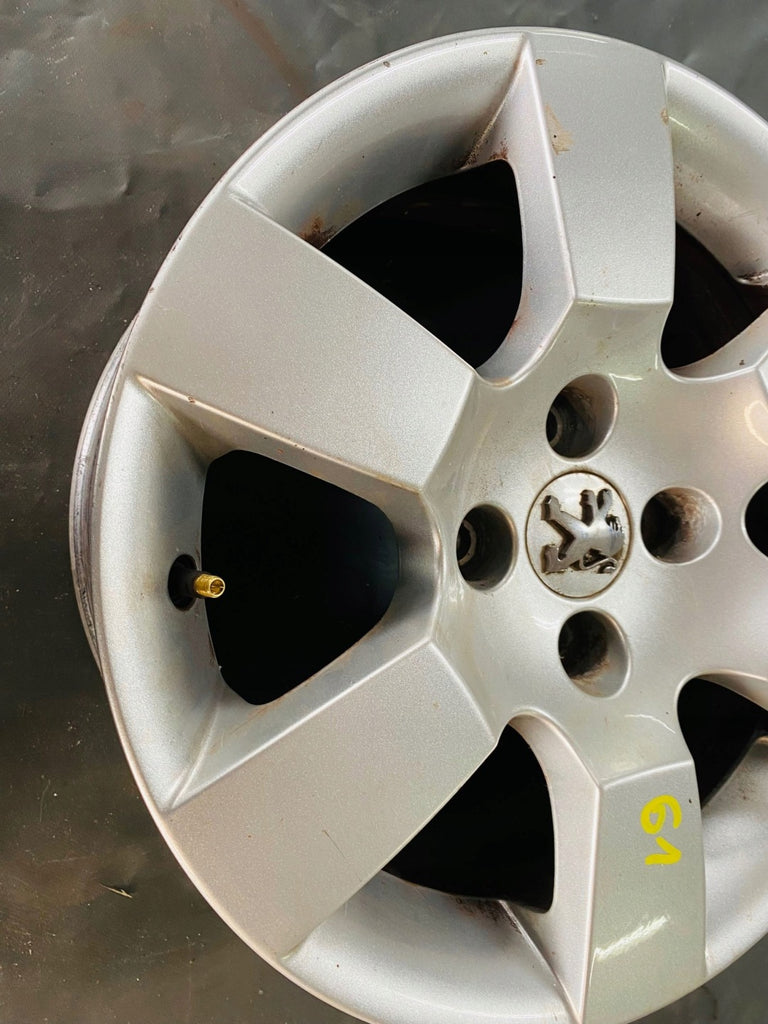1x Alufelge 16 Zoll 4x108 9685783880 Peugeot 5008 Rim Wheel FEL5154641346vs