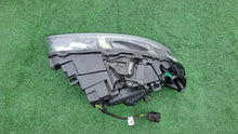 Load image into Gallery viewer, Frontscheinwerfer Volvo S60 V60 31420261 Xenon Links Scheinwerfer Headlight SCH9386579815yf