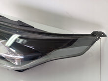 Laden Sie das Bild in den Galerie-Viewer, Frontscheinwerfer Kia Ceed 92101J7100 LED Ein Stück (Rechts oder Links)