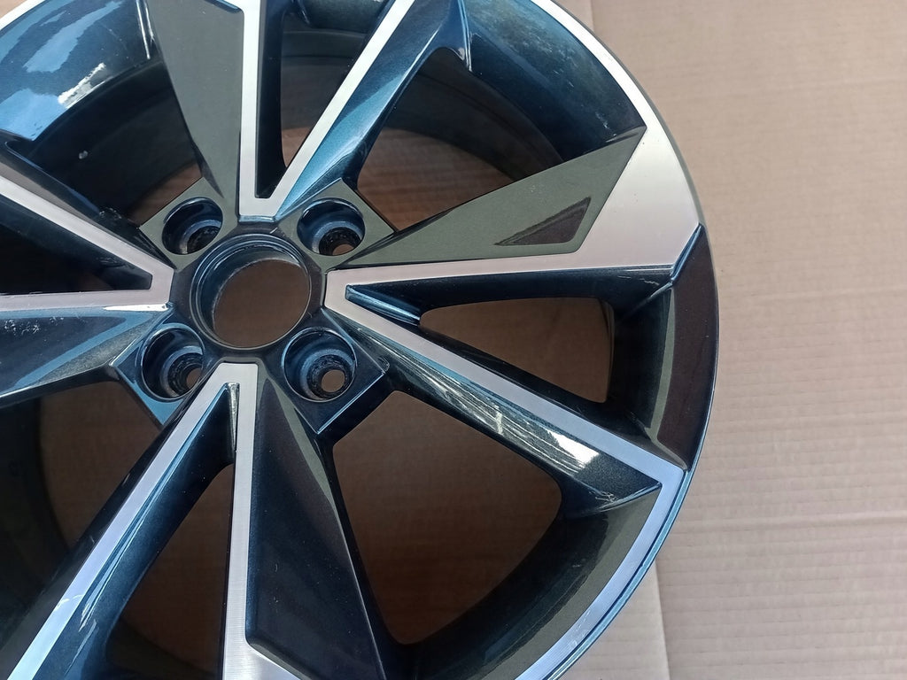 1x Alufelge 16 Zoll 6.0" 4x100 43ET Glanz Silber 1ST601025 Skoda Citigo