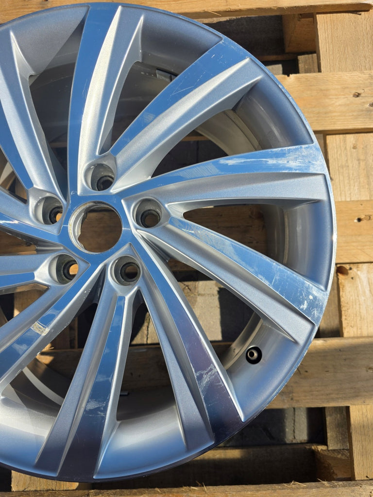 1x Alufelge 18 Zoll 8.0" 5x112 48ET 5E0601025H Skoda Octavia I Rim Wheel FEL8990229730qg