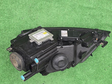 Laden Sie das Bild in den Galerie-Viewer, Frontscheinwerfer Audi A3 8P0941004 Bi-Xenon Rechts Scheinwerfer Headlight SCH6396901359zh