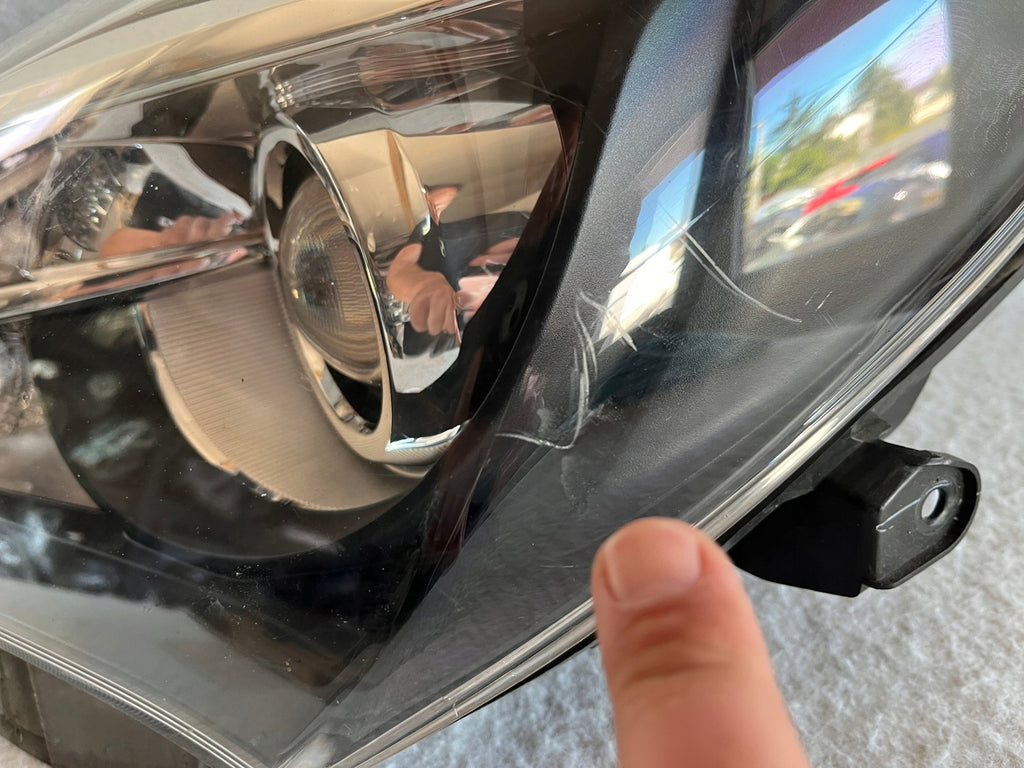 Frontscheinwerfer Toyota Yaris LED Links Scheinwerfer Headlight