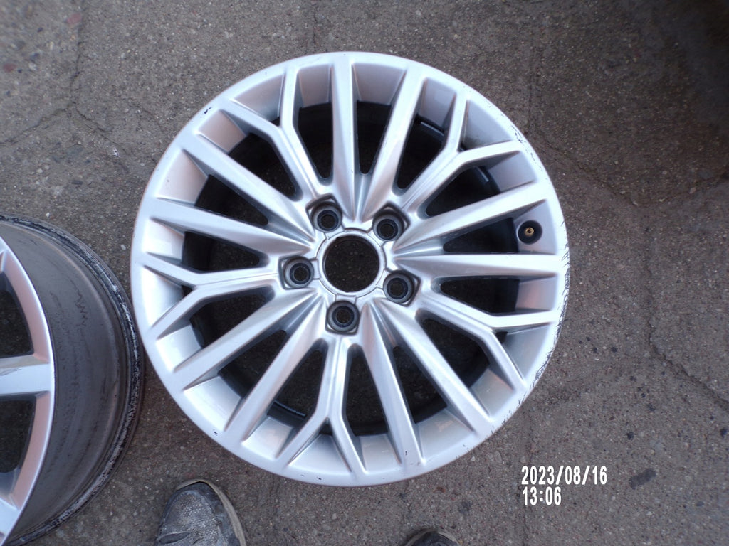1x Alufelge 16 Zoll 7.0" 5x112 8V0601025BA Audi A3 Rim Wheel