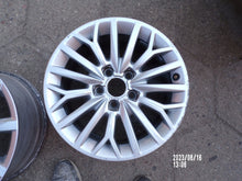 Laden Sie das Bild in den Galerie-Viewer, 1x Alufelge 16 Zoll 7.0&quot; 5x112 8V0601025BA Audi A3 Rim Wheel