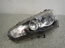 Laden Sie das Bild in den Galerie-Viewer, Frontscheinwerfer Mitsubishi Lancer VIII Links Scheinwerfer Headlight
