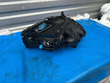 Laden Sie das Bild in den Galerie-Viewer, Frontscheinwerfer Mercedes-Benz A2069062104 Links Scheinwerfer Headlight SCH1576768947rc