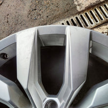 Load image into Gallery viewer, 1x Alufelge 20 Zoll 9.0" 5x130 57ET Silber 7P6601025 VW 7p6 Rim Wheel FEL2028315799hf