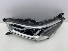 Laden Sie das Bild in den Galerie-Viewer, Frontscheinwerfer Toyota Hilux VIII 81150-0KU80 LED Links Scheinwerfer Headlight SCH3709263993jy