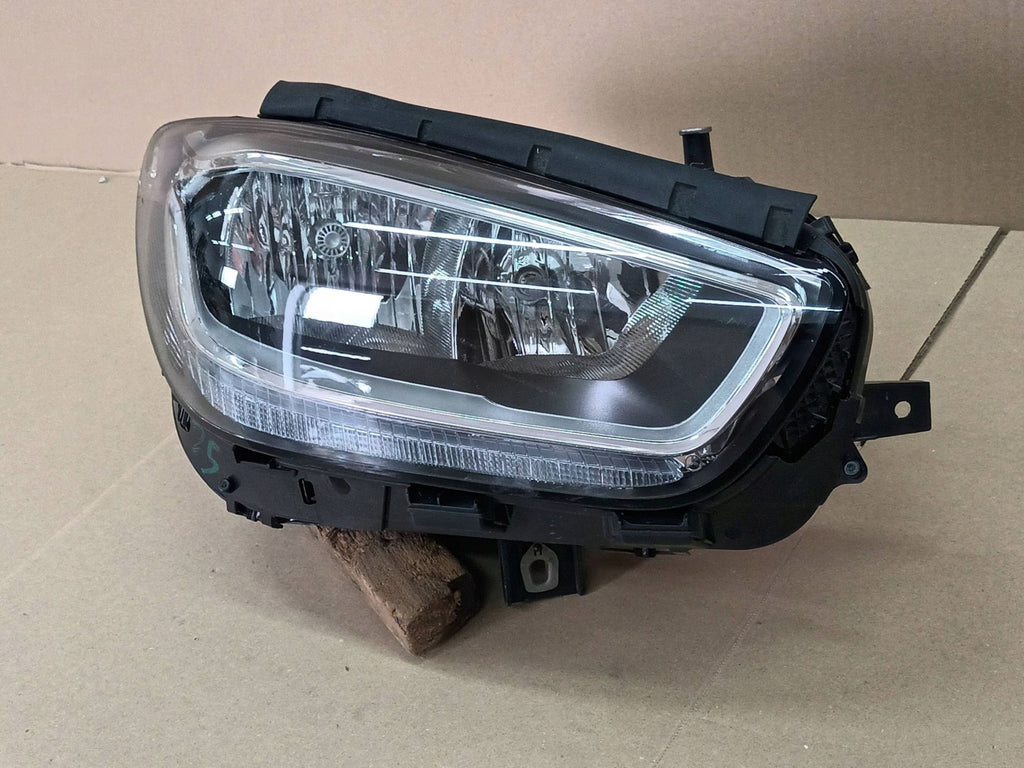 Frontscheinwerfer Mercedes-Benz Citan W420 A4209060100 Rechts Headlight SCH5174362245om