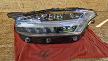 Laden Sie das Bild in den Galerie-Viewer, Frontscheinwerfer Volvo Xc90 32228688 LED Links Scheinwerfer Headlight