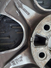 Laden Sie das Bild in den Galerie-Viewer, 4x Alufelge 15 Zoll 6.0&quot; 5x100 Glanz 60505 Opel Signum Vectra Zafira Meriva