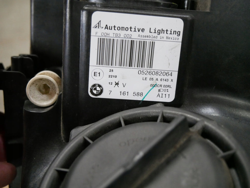 Frontscheinwerfer BMW E70 7161587 7161588 Xenon Ein Stück (Rechts oder Links) SCH8479441240wb
