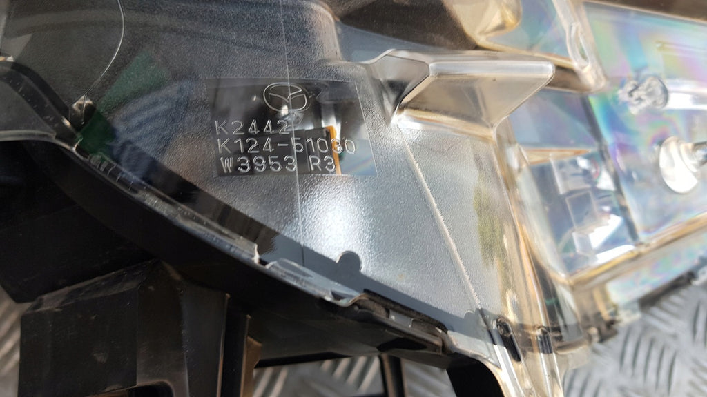 Frontscheinwerfer Mazda Cx-5 KB8N51030 LED Ein Stück (Rechts oder Links)