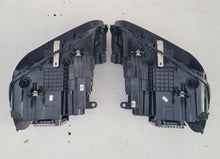 Laden Sie das Bild in den Galerie-Viewer, Frontscheinwerfer BMW X1 F48 5A01172-02 5A01171-02 Full LED Ein Satz Headlight SCH9440871118sz