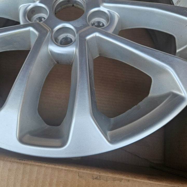 1x Alufelge 17 Zoll 7.0" 5x108 50ET Glanz Silber LJ6C-1007-A2A Ford Kuga Iii FEL5371112534ig