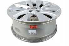Laden Sie das Bild in den Galerie-Viewer, 1x Alufelge 18 Zoll 7.0" 5x105 38ET Glanz Silber 95493724 Opel Mokka Rim Wheel FEL7964452238ow