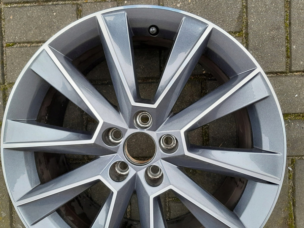 1x Alufelge 17 Zoll 7.0" 5x100 46ET Glanz Grau 5JJ60025 Mg Rim Wheel FEL7805856778bb