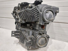 Laden Sie das Bild in den Galerie-Viewer, Frontscheinwerfer Ford FL3413005AU Rechts Scheinwerfer Headlight SCH2836885059xi