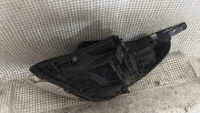 Laden Sie das Bild in den Galerie-Viewer, Frontscheinwerfer Hyundai I20 HI20LPP08 Rechts Scheinwerfer Headlight SCH5560681652lj