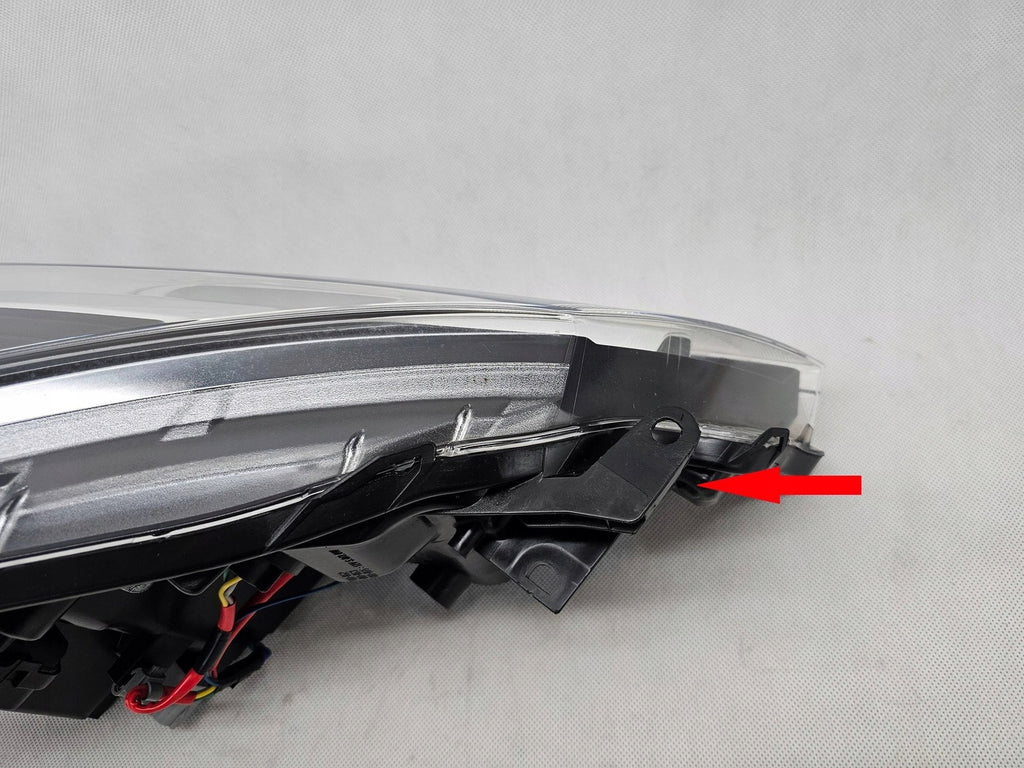 Frontscheinwerfer Toyota Yaris SPP11883 Links Scheinwerfer Headlight