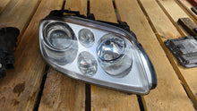 Laden Sie das Bild in den Galerie-Viewer, Frontscheinwerfer VW Touran Caddy 1T0941032K Xenon Rechts Scheinwerfer Headlight SCH6115822043up
