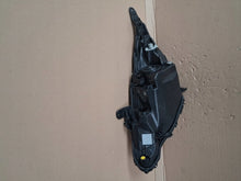 Laden Sie das Bild in den Galerie-Viewer, Frontscheinwerfer Toyota Aygo Rechts Scheinwerfer Headlight SCH1307213255nj