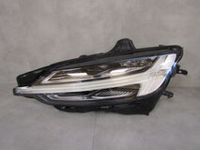 Load image into Gallery viewer, Frontscheinwerfer Volvo V60 II S60 III Full LED Links Scheinwerfer Headlight SCH9668271165au