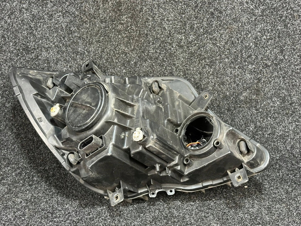 Frontscheinwerfer Mercedes-Benz Sprinter A9068205600 Links Headlight