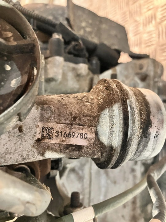 Motor Volvo Xc40 536 B3154T 1.5 115kW 74TKm 2018 Benzin Engine Komplett MOT7557341173zr
