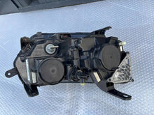 Load image into Gallery viewer, Frontscheinwerfer Dacia Duster 260609367R Links Scheinwerfer Headlight SCH5366097279gf