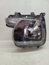 Load image into Gallery viewer, Frontscheinwerfer Hyundai Staria 92101CG000 Links Scheinwerfer Headlight SCH6735845230jl