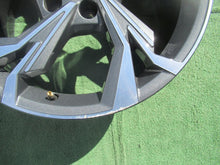 Laden Sie das Bild in den Galerie-Viewer, 1x Alufelge 18 Zoll 8.0" 5x112 46ET Grau 8Y0601025H Audi A3 Mg Rim Wheel FEL4896143138op