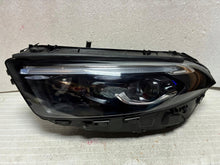 Laden Sie das Bild in den Galerie-Viewer, Frontscheinwerfer Mercedes-Benz W177 A1779065704 LED Links Headlight SCH2543811004tb