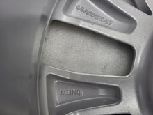 Load image into Gallery viewer, 1x Alufelge 16 Zoll 6.5" 4x100 37ET Glanz Silber 403008062R Renault Clio I FEL8067087725cd