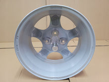 Laden Sie das Bild in den Galerie-Viewer, 1x Alufelge 15 Zoll 6.0" 4x108 19ET 9651016580 Peugeot Rim Wheel FEL1478686746gr