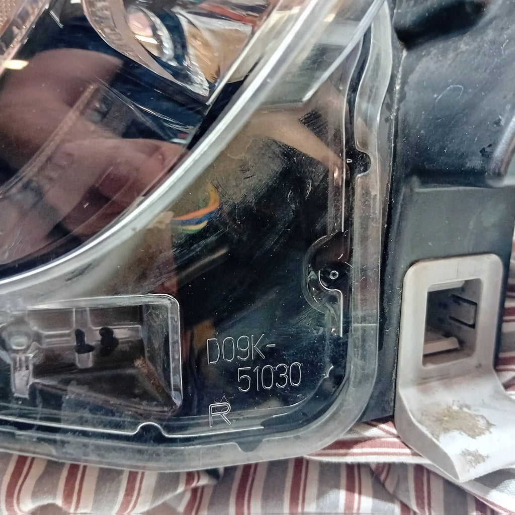 Frontscheinwerfer Mazda III D09K51030 Rechts Scheinwerfer Headlight