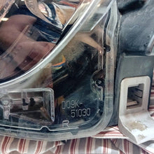 Laden Sie das Bild in den Galerie-Viewer, Frontscheinwerfer Mazda III D09K51030 Rechts Scheinwerfer Headlight