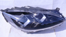 Laden Sie das Bild in den Galerie-Viewer, Frontscheinwerfer Ford Kuga NX7B13E016AK LED Rechts Scheinwerfer Headlight SCH1765472002cu